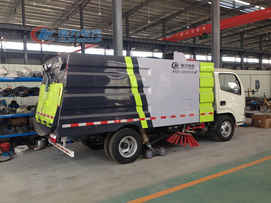 东风8吨洗扫车(国六)